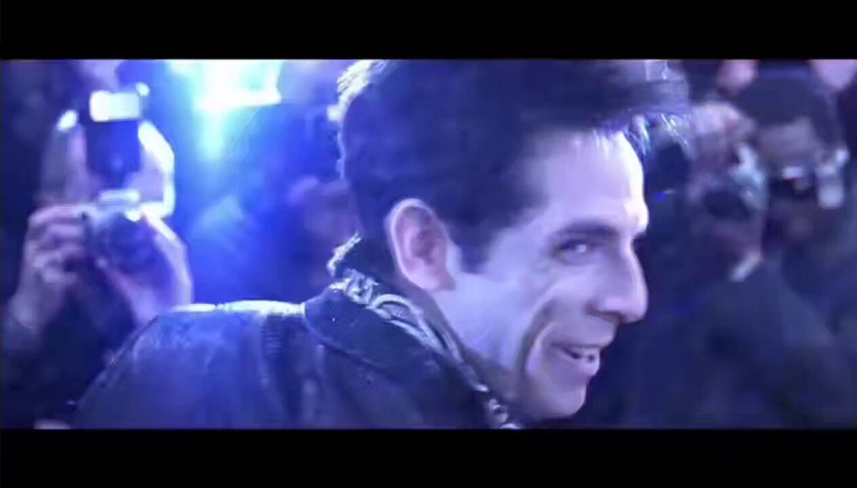 Huggy Wuggy seeing Freddy Fazbear pull up in Fortnite