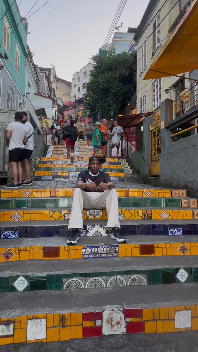 RIO, y’all are keeping me BUSY! 🇧🇷Christ the Redeemer to Escadaria Selarón! Music: EXAGERADO by MCJvila