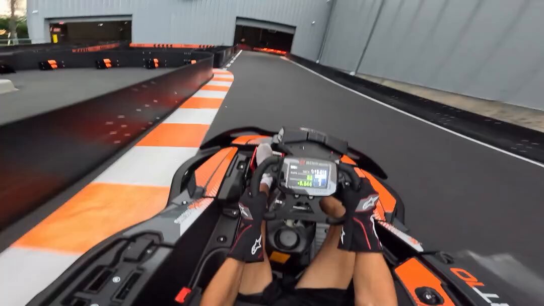 Battling that one bro for P1 be like… 🏎️💨💀 Tag the bro you’d fight for first place with 😂👇 #karting #kartinglife #racing #motorsport #fyp
