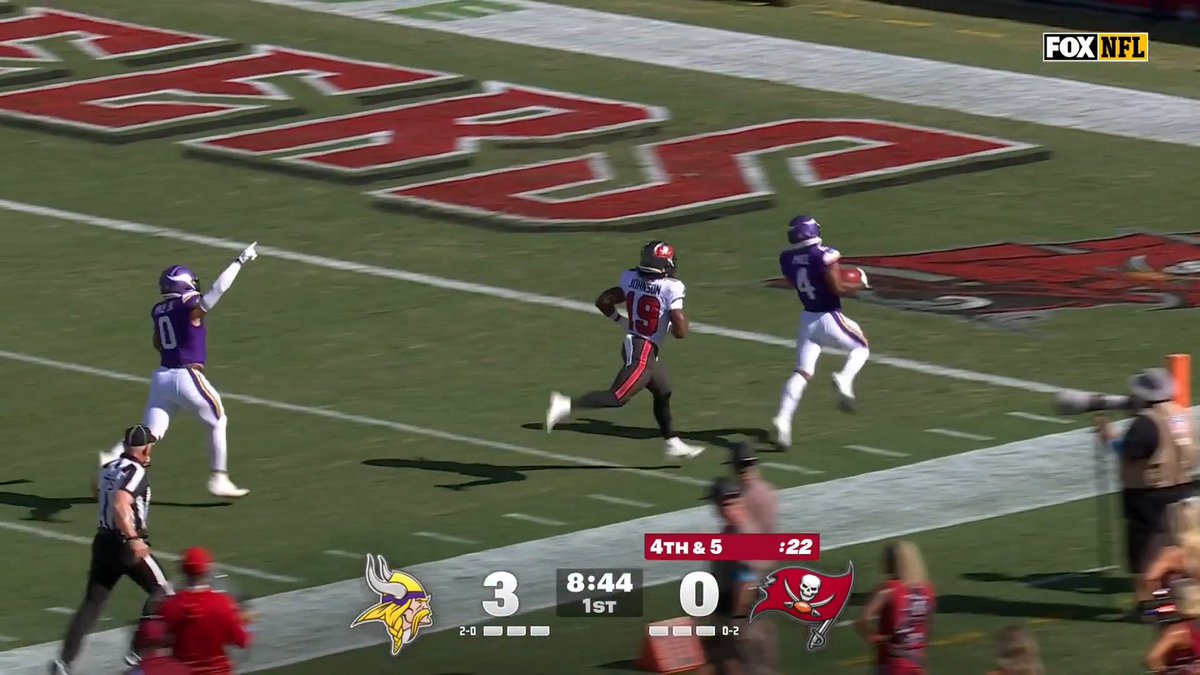 86 yards. To. The. Crib. @myles_price3 📺: FOX Sports: NFL