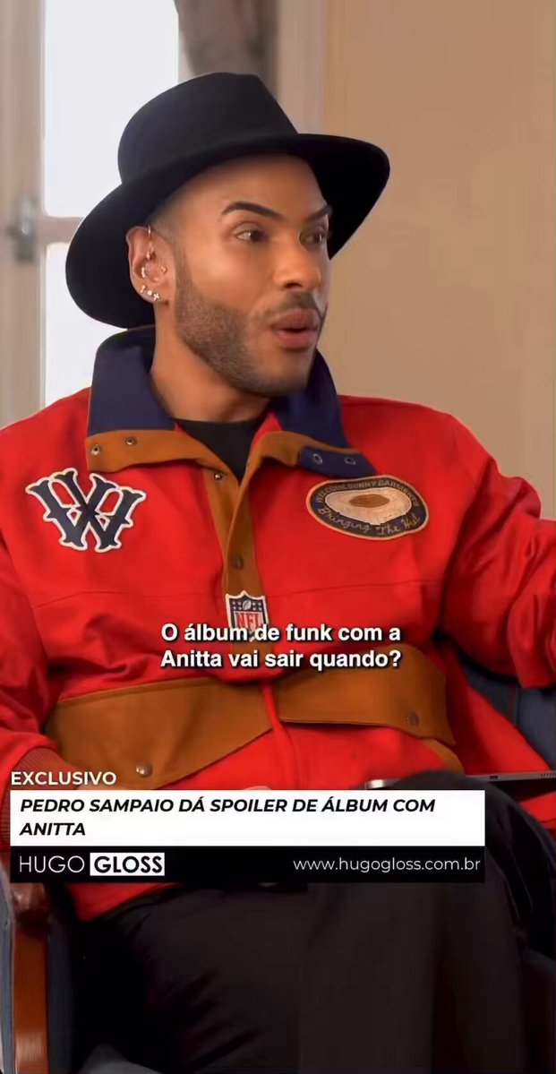 ANSIOSOS? Pedro Sampaio fala um pouco sobre o álbum em conjunto com Anitta em nova entrevista para o Hugo Gloss e revela que os dois ainda estão no processo criativo do projeto.