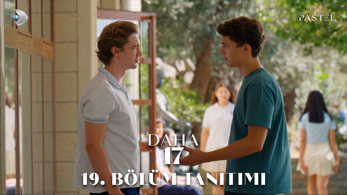 “Başıma bir şey gelse ilk seni ararım!” #Daha17 yeni bölümüyle pazar 20.00’de sadece #KanalD’de! 💙 Kanal D Pastel Film