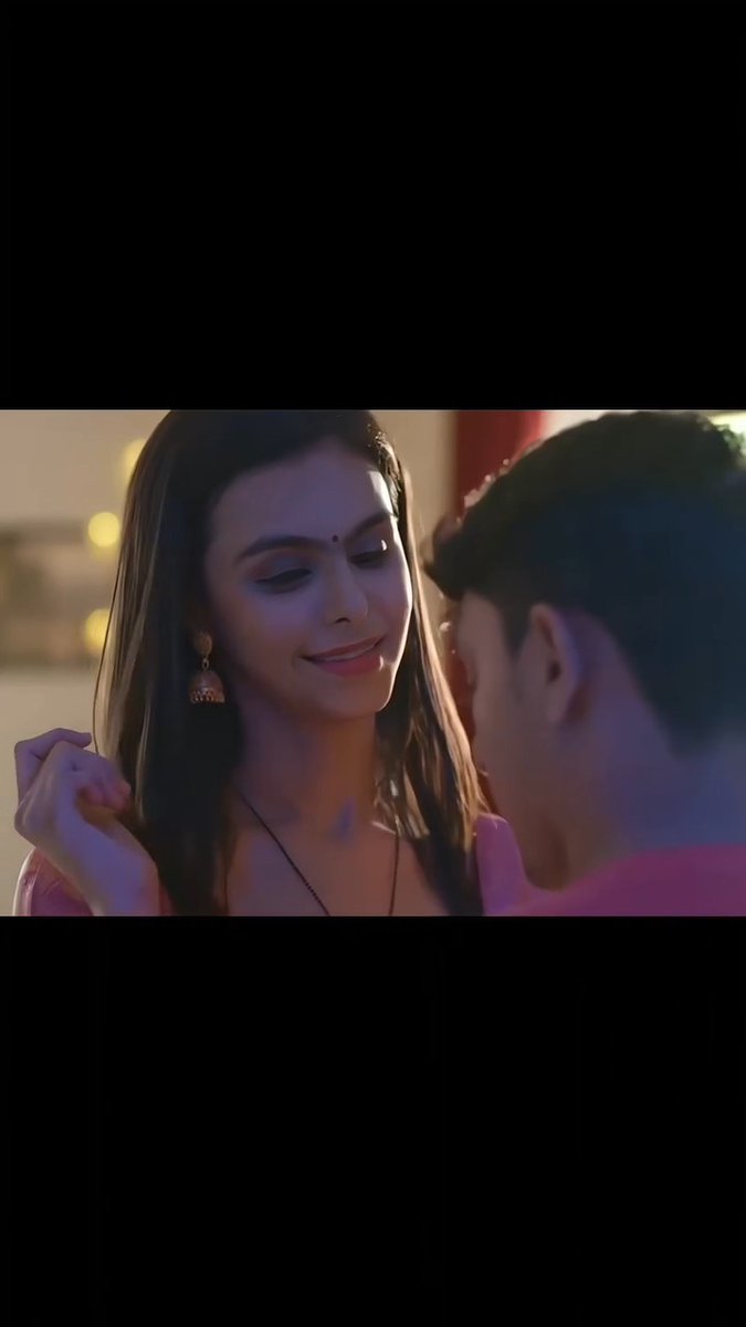 Waise… bohot bada hai aapka 😏🔥 Itna confidence toh banta hai! 👀 Aage ka scene dekhne ke liye video end tak dekho 😈