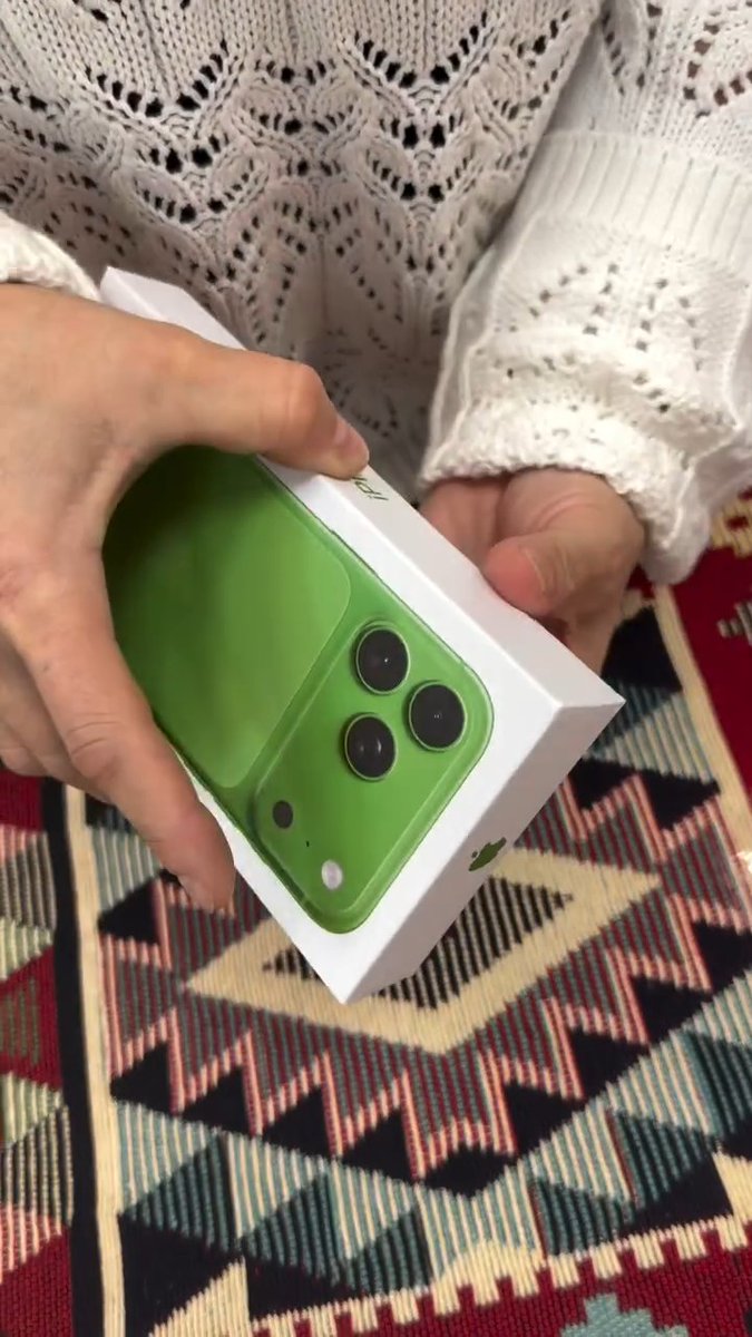 Alhamdulillah kebeli iPhone 18 Pro Max Matcha