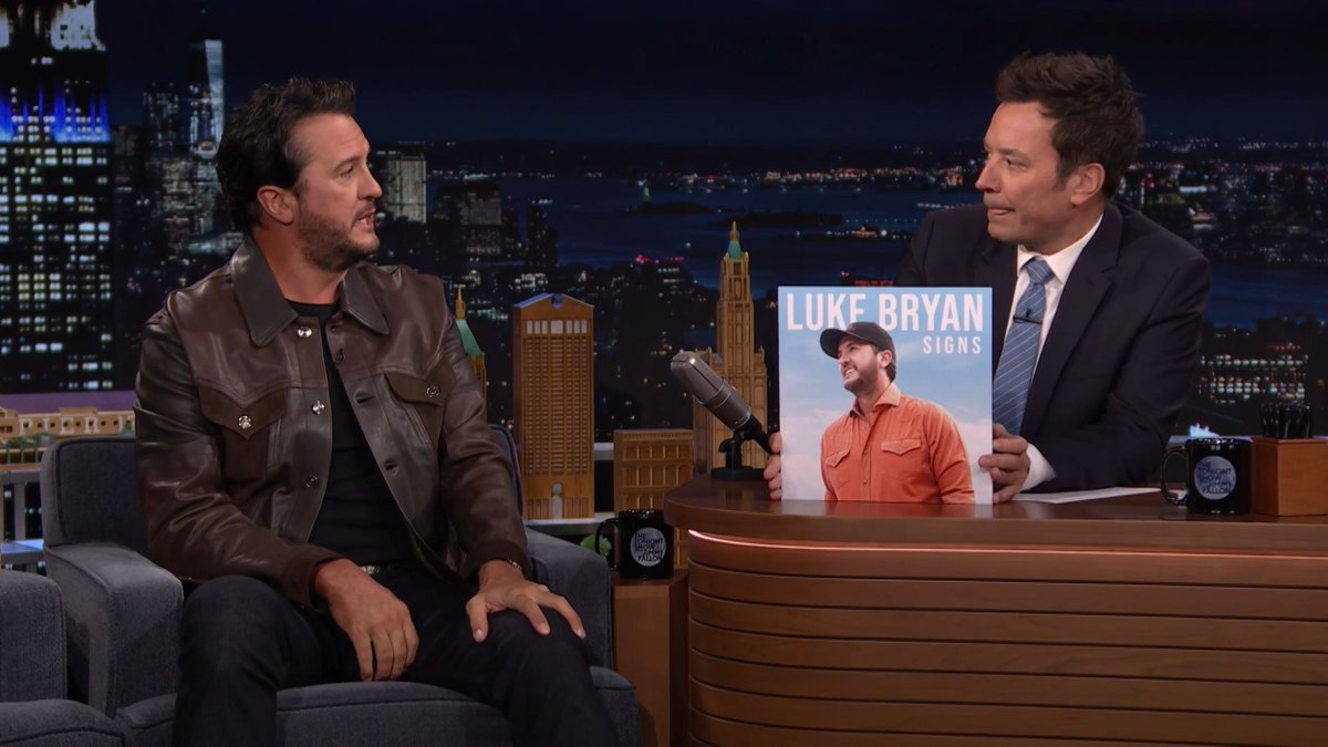The title for Luke Bryan’s new album Signs was inspired by the “if I win the lottery, there would be signs” trend 😂 #FallonTonight