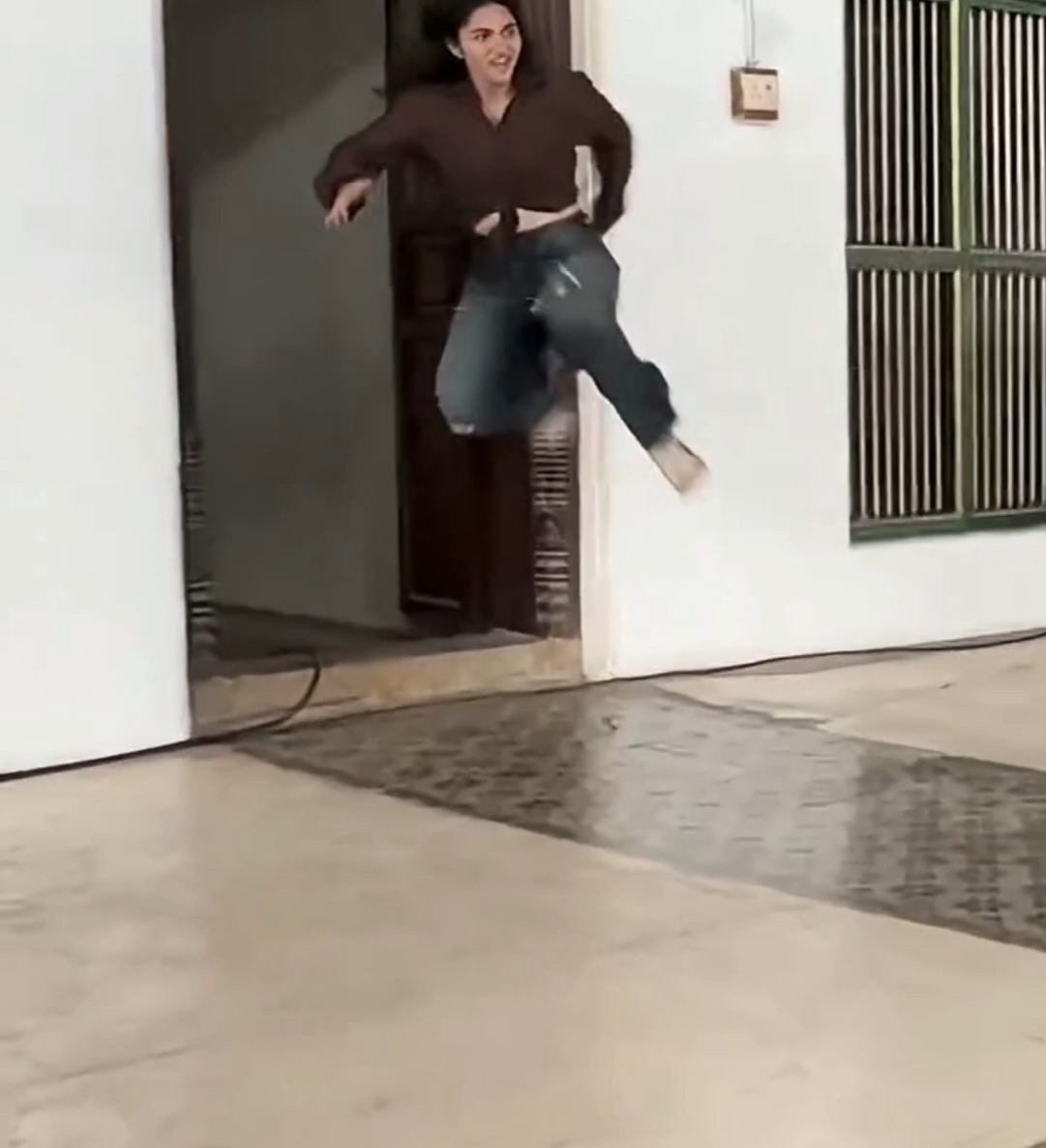That JUMP From #KayaduLohar becomes a Best From an Actress This Year 🥵🥵🥵🥵