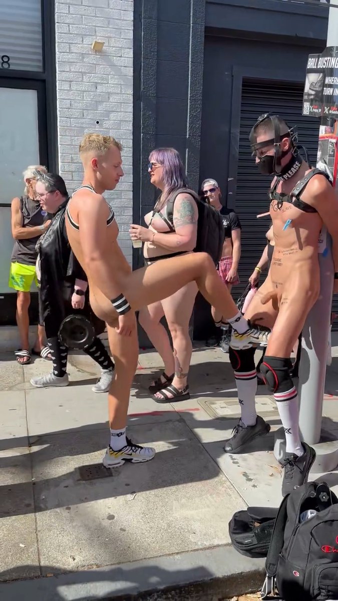I really don't care about a slave's feeling. At #folsom in San Francisco I cracked sub dog 90k's balls. Thanks for the pleasure Master edging_TOP⛓🪢🏏🍆💦 ! #folsomstreetfair #humiliation #publicnudity