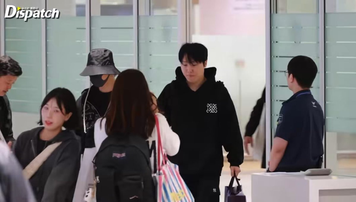 #TAEYANG &amp; #DAESUNG have arrived back home to Korea from London !!! 🥹💛🇰🇷 #BIGBANG #빅뱅