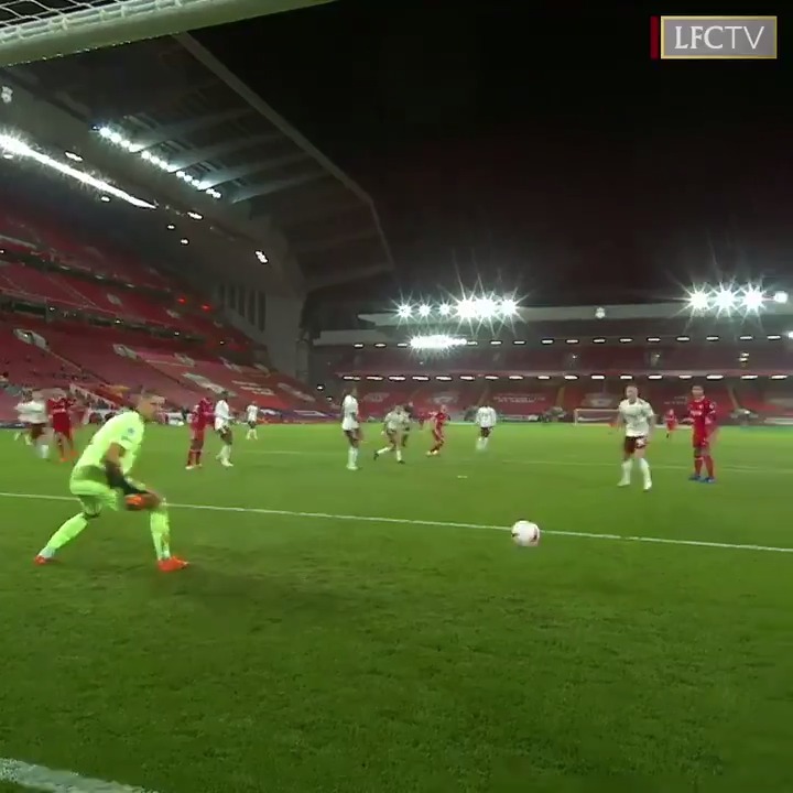 Diogo Jota scored his first Liverpool goal against Arsenal on this day in 2020. ❤️