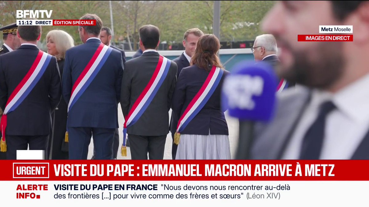 🇫🇷 Macron est là à Metz avec notre First «Lady». Soudainement tout devient et FAKE! Cet homme est un FAKE, tout comme sa femme