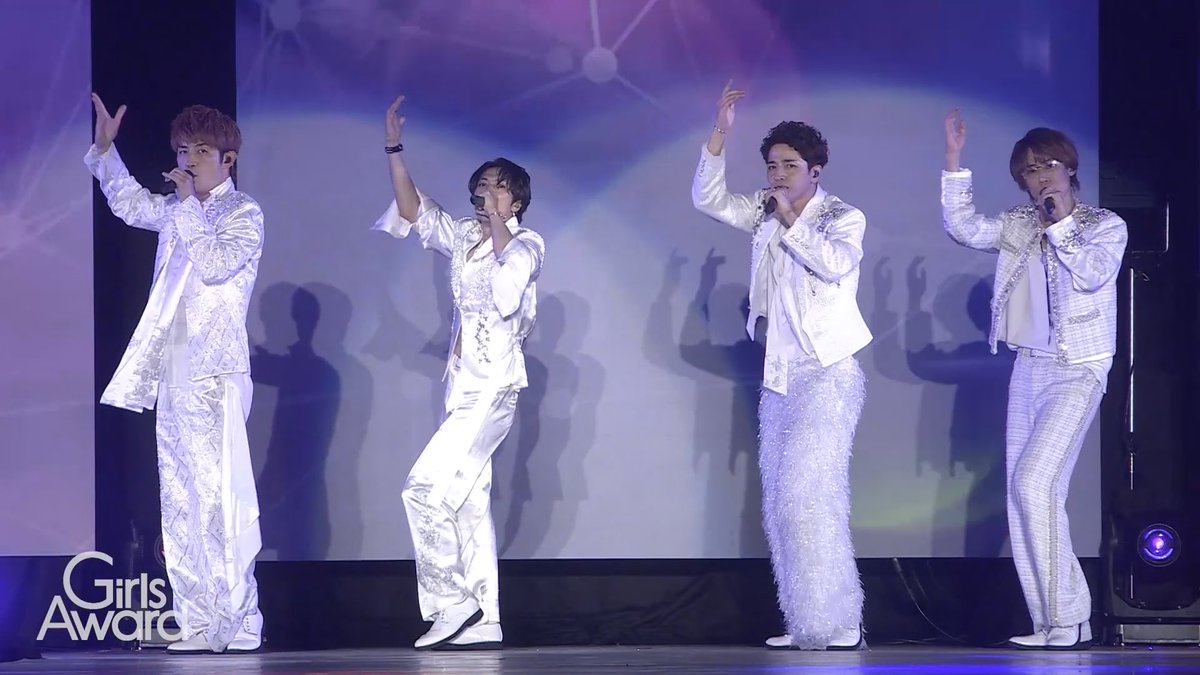 📣ライブパフォーマンスをお届け👀✨ #ガルアワ2026AW PLAYBACK📽️ ＼ ふぉ〜ゆ〜 ／ 次回 #ガルアワ2027SS 🌈✨ 4月29日(木･祝)代々木第一体育館にて開催🪩♡