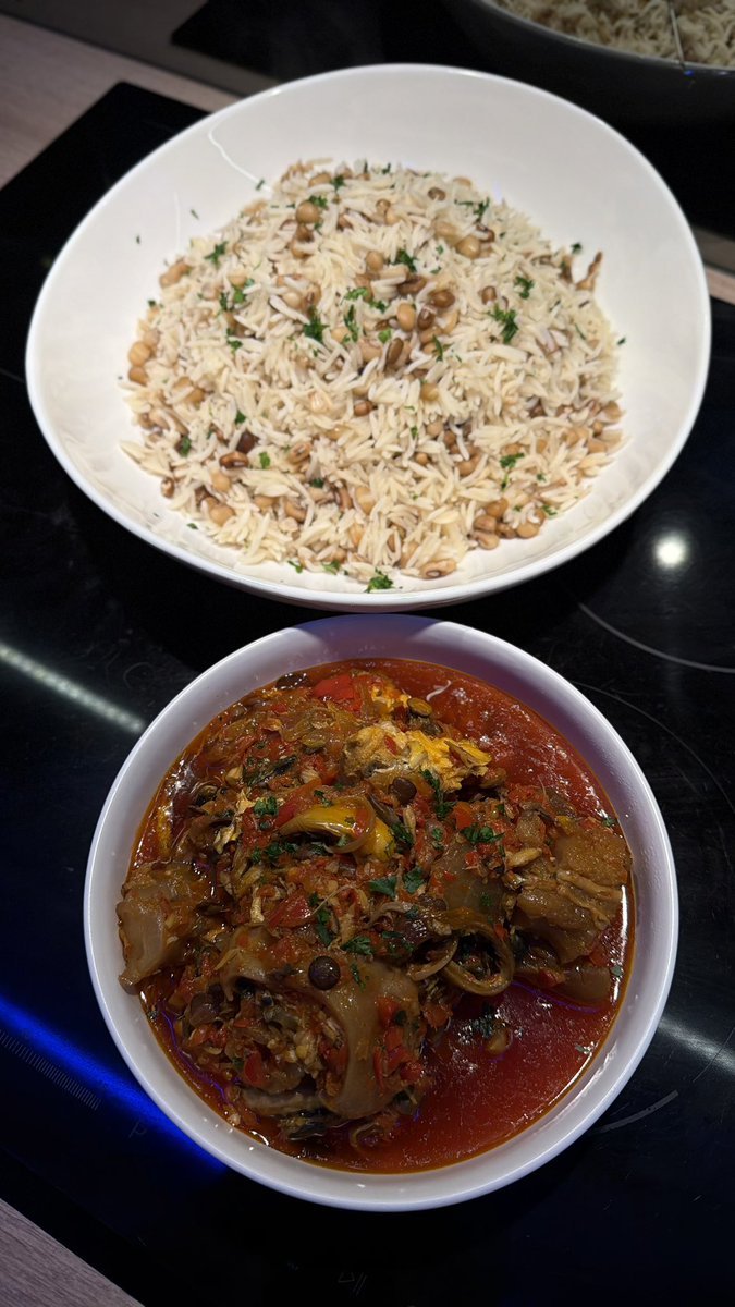 No one loves rice and beans like I do! I saw the comments... but I’m still holding the crown 😋 Give this mackerel stew recipe a try, you’re going to love it 👌