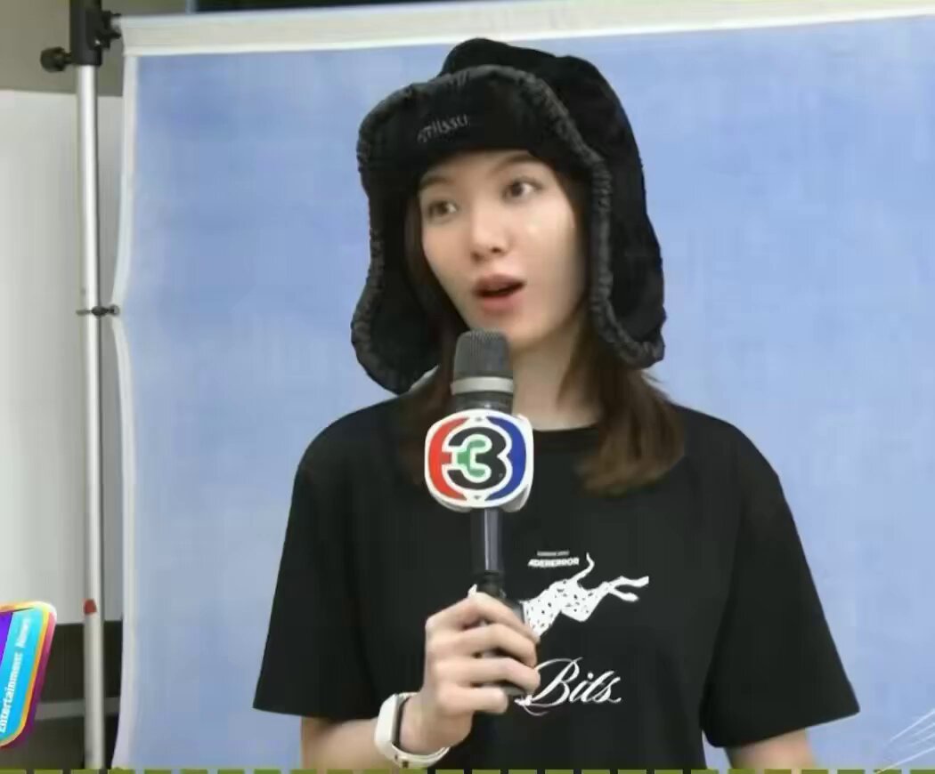 Orm: Ling also wanted to learn tennis or something like that, so we’ve talked about inviting each other. We ended up playing pickleball instead because it's easier. P'Ling also has plans to learn tennis too. As for me, I'm trying to get myself fit so it shows long-term results. Can we PLEASE get an IG story of LingOrm playing pickleball together? 🤲🏻😄😁