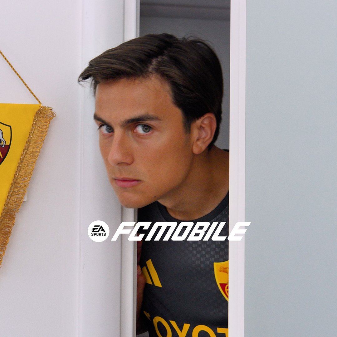 Be the manager. Make the call. Play the #FCMobile 27 Update your way, wherever you are. Download now.