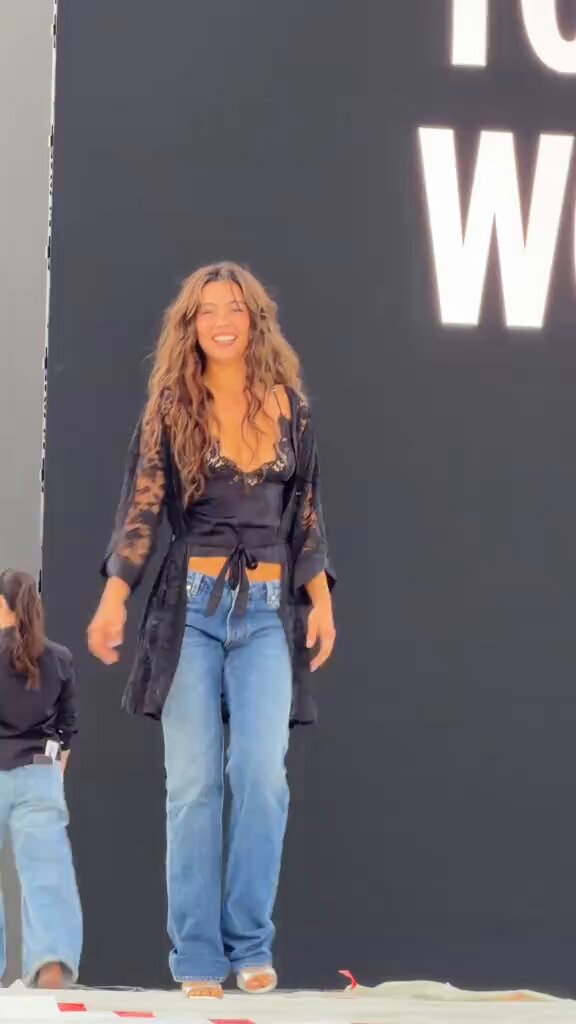 Mika Abdalla rehearsing for the L’Oréal Paris Fashion Show via galafr