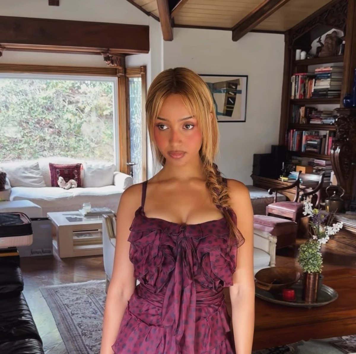 our girl is so stunning 💞💞💞💞