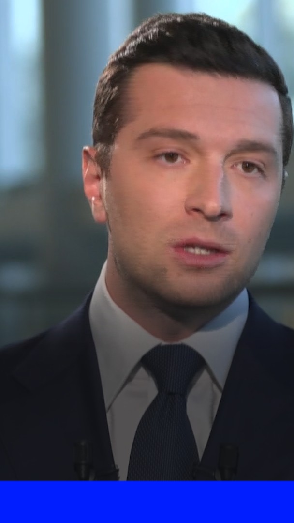 Jordan Bardella accusé d'écrits antisémites en 2013 par Mediapart, il "conteste formellement"