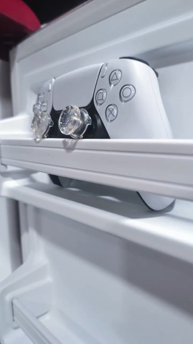 "Stay Frosty" can mean two things at once. Better aim, more precision, and cool as ice 🧊 #firstpersonshooter #controller