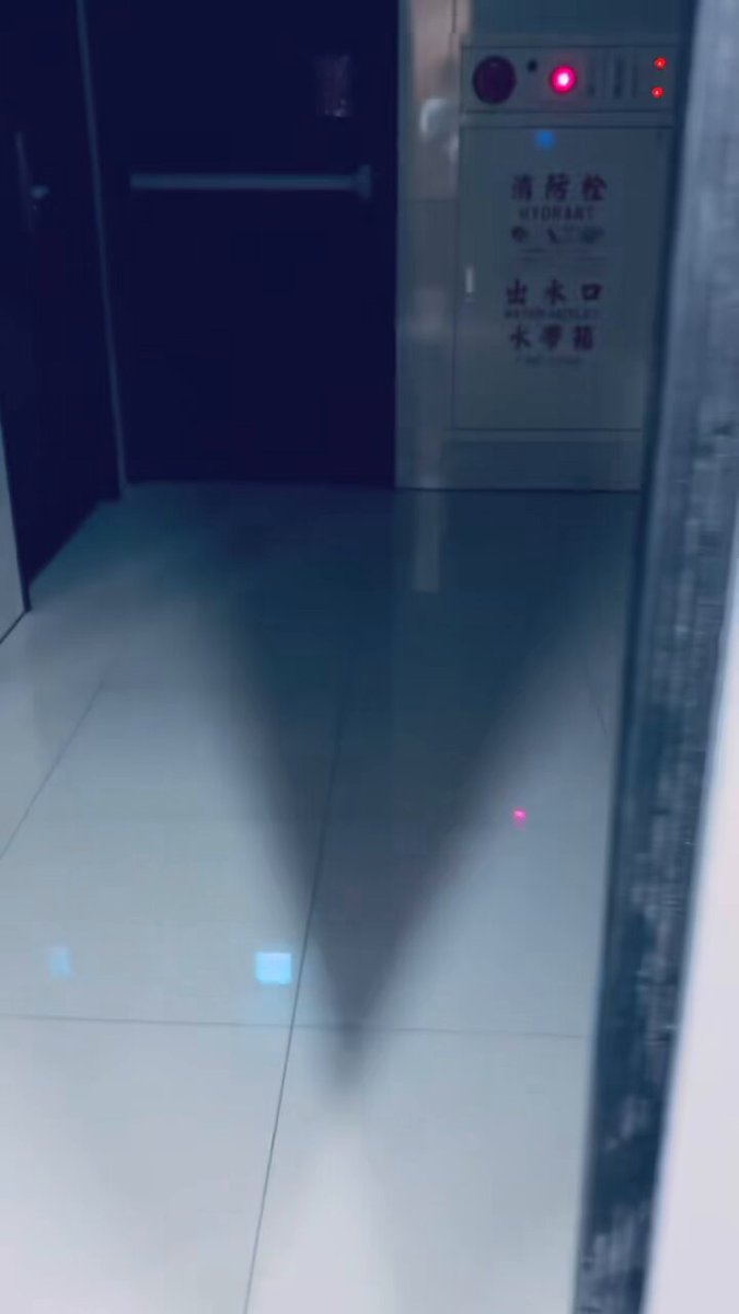 終於出差結束 回家看看小屁孩 #錢錢