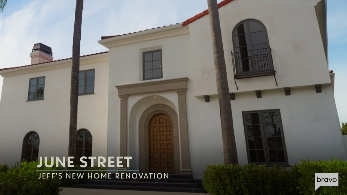 We're getting real about real estate— among other things. #StillFlippingOut premieres TONIGHT!