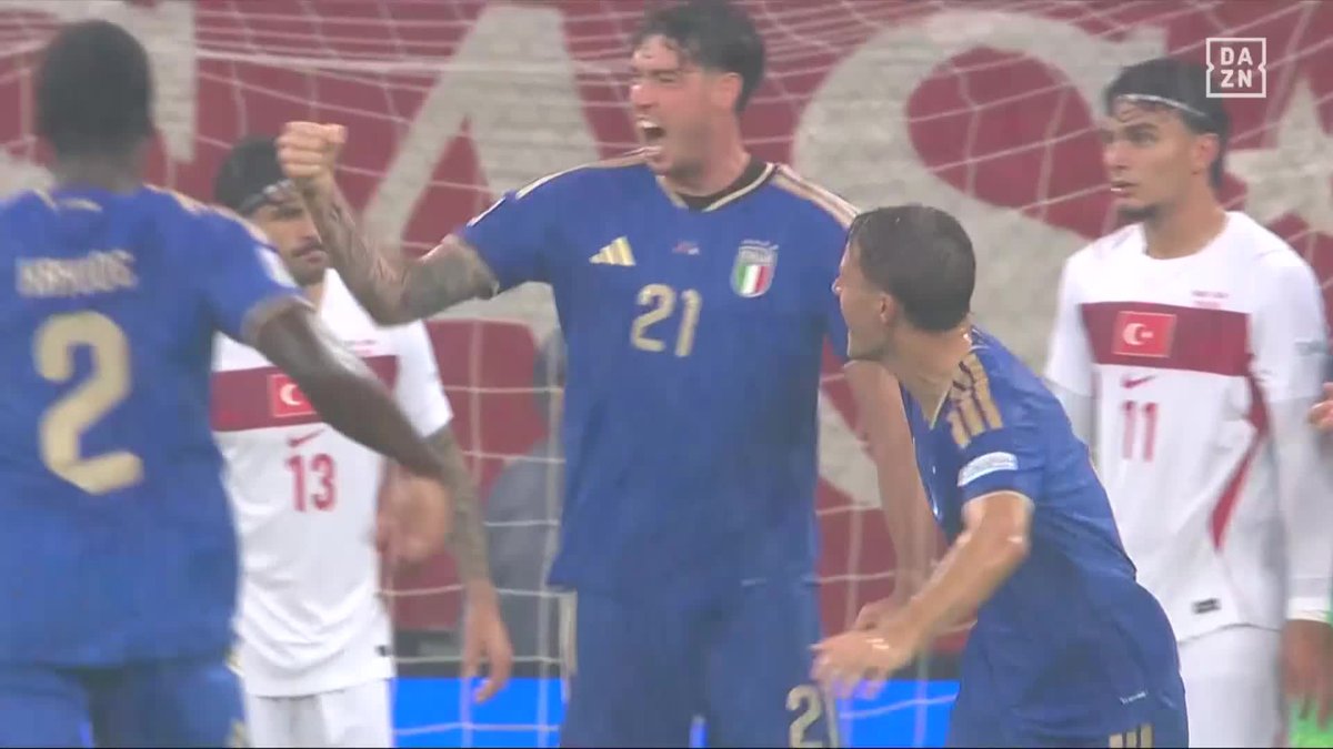ALESSANDRO BASTONI VIÓ LA OPORTUNIDAD Y NO LA DESAPROVECHÓ 😮‍💨🇮🇹 #NationsLeaguexDAZN