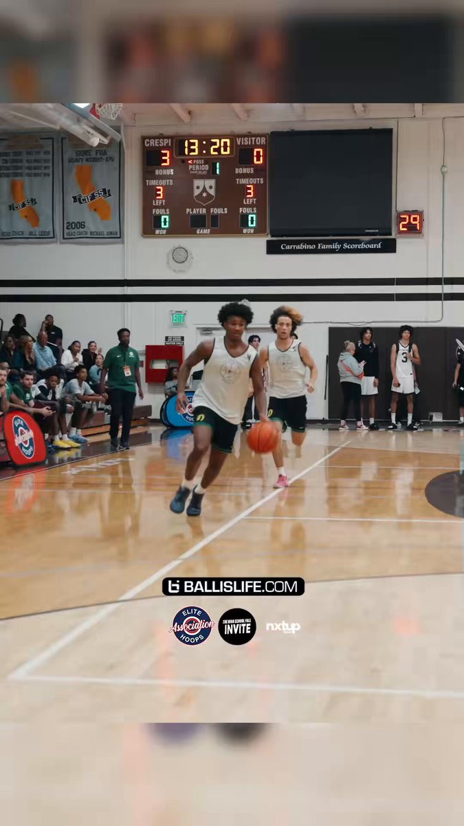 #2 ranked in the country Demarcus Henry DOMINATED at the HS Fall Invite and is building a serious case for that #1 spot heading into his senior season! 😤😤 DeMarcus Henry
