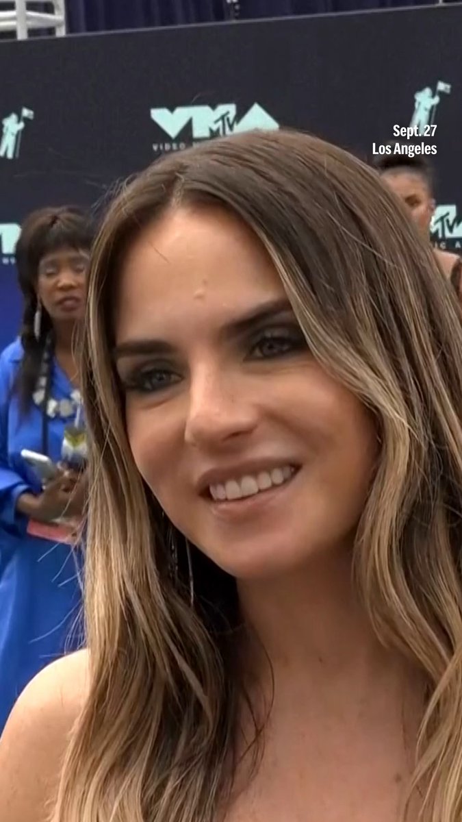 JoJo explains how being a child star has helped her appreciate career longevity. #JoJo #VMAs #VideoMusicAwards