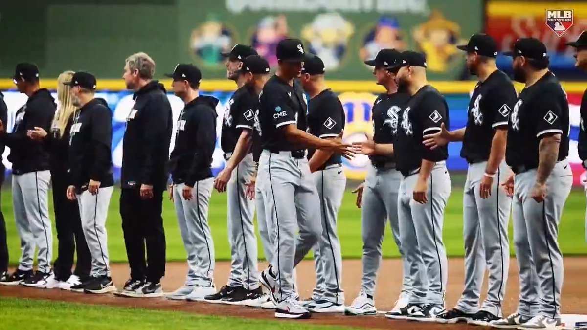 The Chicago White Sox are back in the Postseason for the first time since 2021 after three straight 100+ loss seasons 💪