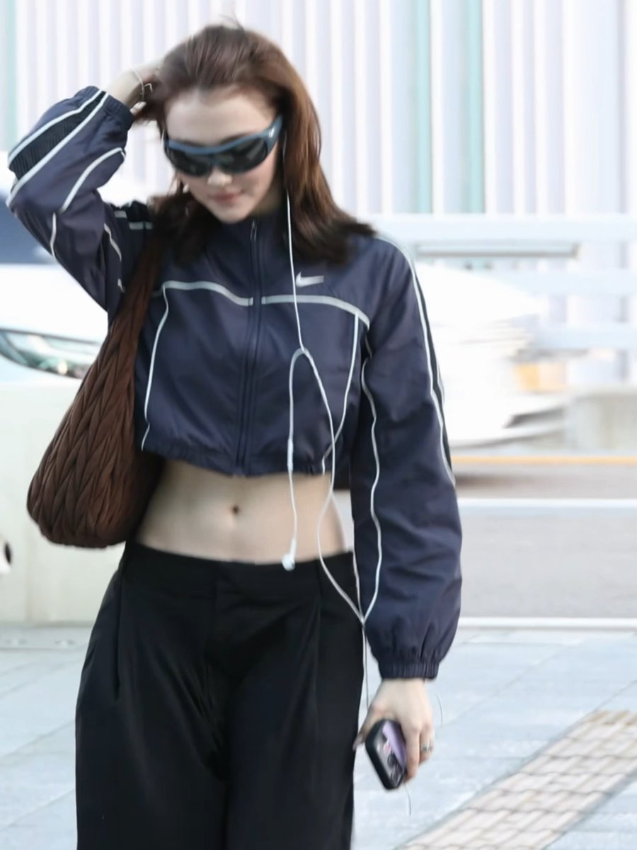 엘라ㅏㅏㅏ 잘 생겼어