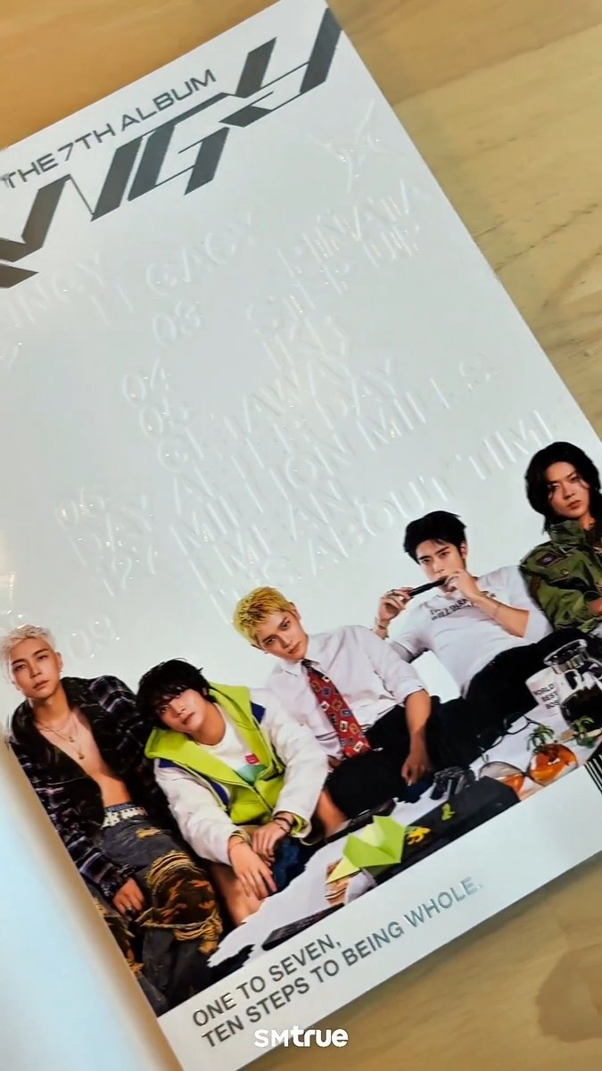 👀 มาแกะดูอัลบั้มใหม่ ‘The 7th Album ‘BLINGY’ (Photobook Ver. SM True Exclusive)’ ของ ❇️ NCT 127 ❇️ ไปพร้อมกัน ! โค้งสุดท้ายของการสะสมสิทธิ์เข้าร่วมกิจกรรม AFTER PARTY EVENT ‼️ NCTzen ชาวไทยห้ามพลาดโอกาสที่จะได้มาเจอและใกล้ชิดกับ 💚 NCT 127 💚 แบบสุดเอ็กซ์คลูซีฟ ✨ 𝗦𝗠 𝗧𝗿𝘂𝗲 𝘅 𝗡𝗖𝗧 𝟭𝟮𝟳 ‘𝗕𝗟𝗜𝗡𝗚𝗬’ 𝗔𝗙𝗧𝗘𝗥 𝗣𝗔𝗥𝗧𝗬 𝗘𝗩𝗘𝗡𝗧 🎊 วันจัดงาน : 2 พฤศจิกายน 2026 (จันทร์) 📍 สถานที่จัดงาน : NEX Hall สยามพารากอน ⏰ ระยะเวลาร่วมสะสมสิทธิ์ : 14 กันยายน 2026 (จันทร์) ตั้งแต่เวลา 12:00 น. เป็นต้นไป ~ 1 ตุลาคม 2026 (พฤหัสบดี) เวลา 23:59 น. เท่านั้น 🛒 ช่องทางสั่งซื้ออัลบั้ม : ร้านค้า SM True Store ทาง Shopee ( และ JOY CLUB ( ⠀ ⠀⠀*พิเศษ ! เพียงซื้ออัลบั้มที่เข้าร่วมกิจกรรม AFTER PARTY EVENT 🎁 รับทันที SPECIAL PHOTOCARD (AFTER PARTY VER.) พร้อมข้อความลายมือภาษาไทยของ NCT 127 จำนวน 1 ใบ ต่อ 1 อัลบั้ม 🔗 รายละเอียดเพิ่มเติม : Shopee : และ JOY CLUB : _____ #NCT127 #BLINGY #NCT127_BLINGY #SMTruexNCT127_BLINGY_AFTERPARTY #SMTrue