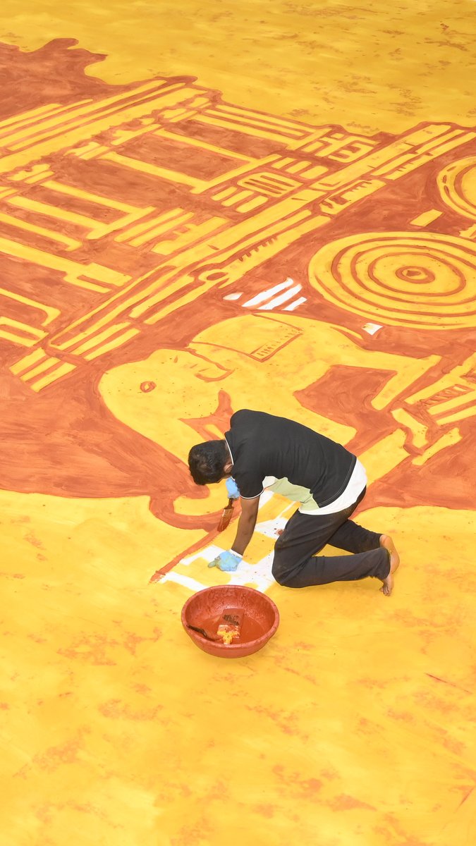 Largest spice painting 🖌️ 175.82 sq m (1892.5 sq ft) by Amar Kale 🇮🇳