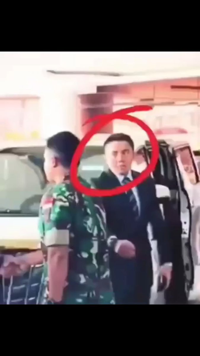 ini siapa yang ngedit video teddy cemburu pake lagu like we used to anjinkkk. 😭😭