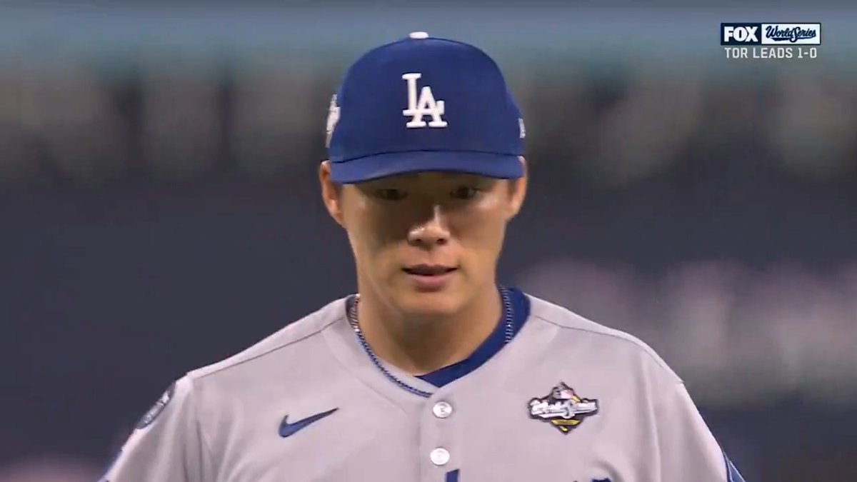 山本由伸、NLDS第1戦先発が有力に👀 MLB公式がその理由を解説 山本は中5日以上の登板間隔に慣れているため、第1戦に投げれば、シリーズが第5戦までもつれた場合も通常の登板間隔で再登板できる 正式決定していませんが、山本が重要な第1戦を任される可能性が高まる