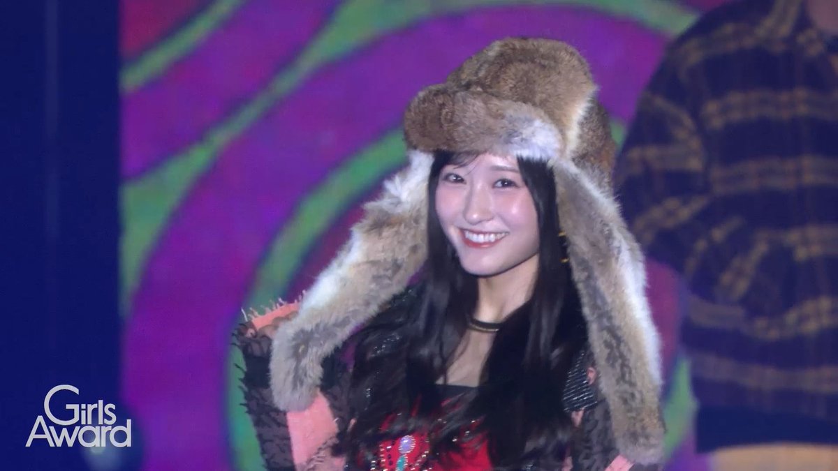 📣ノーカットでランウェイをお届け👀✨ #ガルアワ2026AW PLAYBACK📽️ / 一ノ瀬美空(乃木坂46) 乃木坂46 \ GRAPEFRUIT MOON STAGE GRAPEFRUIT MOON ONLINESHOP 次回 #ガルアワ2027SS 🌈✨ 4月29日(木・祝)代々木第一体育館にて開催🪩♡ ▶▷チケット最速先行販売中!!🔥 ⏰明日9.30(水)23:59まで! 今すぐチェックしてね✅