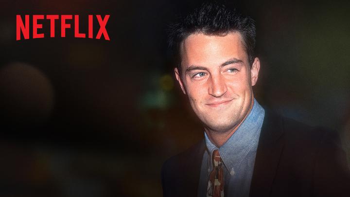 La hermana y los amigos de Matthew Perry recuerdan al hombre generoso, divertido y carismático que alcanzó el estrellato mundial, y comparten cómo la honestidad del actor se convirtió en su mayor legado. La serie documental íntima 'El de Matthew Perry' se estrena el 27 de octubre.