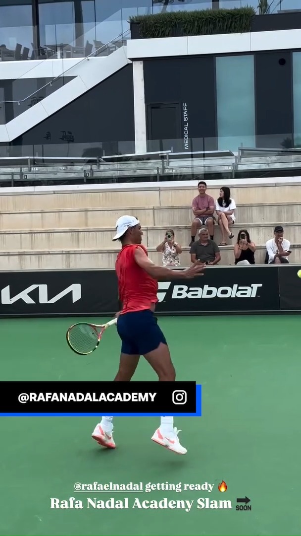 🥹 𝑹𝒂𝒇𝒂 𝒆𝒏 𝒆𝒔𝒕𝒂𝒅𝒐 𝒑𝒖𝒓𝒐. 🍿 Nadal prepara en la Rafa Nadal Academy el torneo de exhibición en el que volverá durante unas horas al tenis