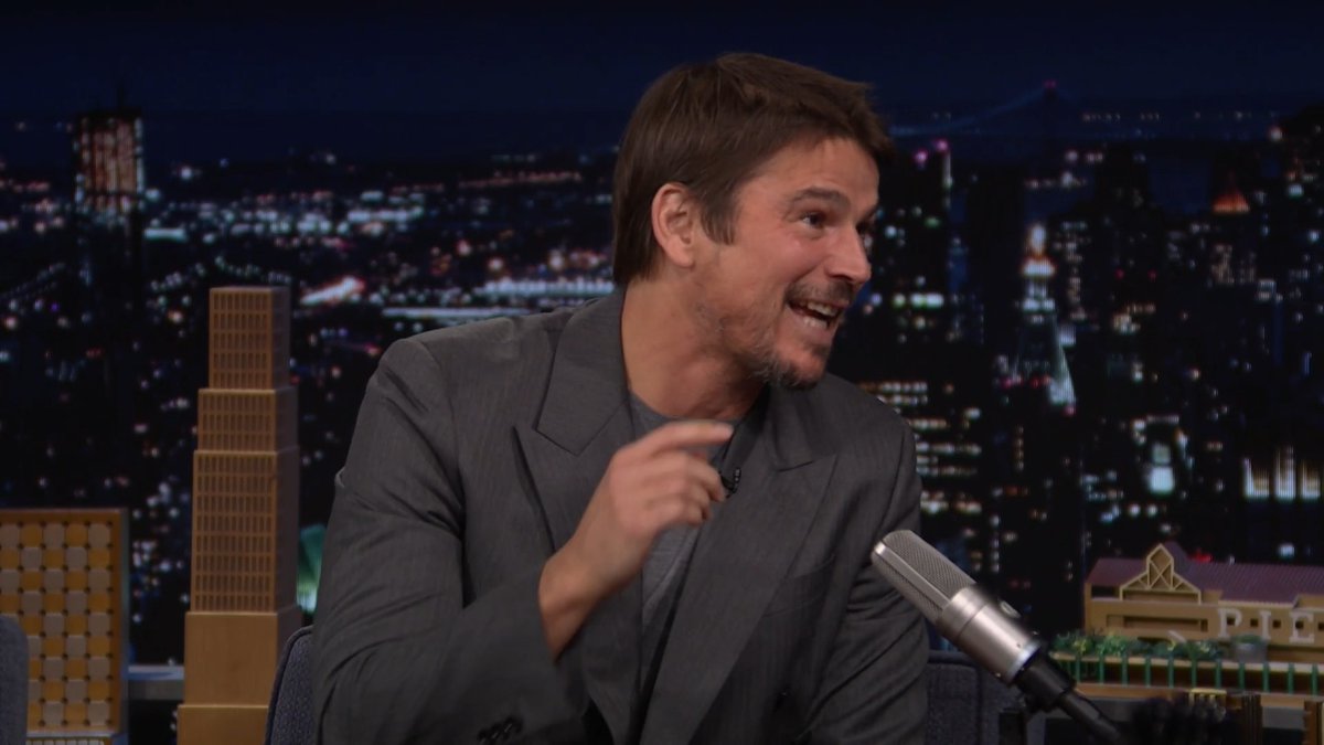 Josh Hartnett teaches Jimmy how to do a Newfoundland accent 🤣 #FallonTonight