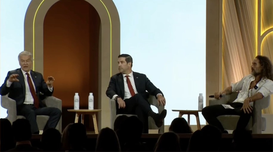 Dr. Oz: We're hurting people by not using AI in healthcare. Yes, I know it can destroy humanity.