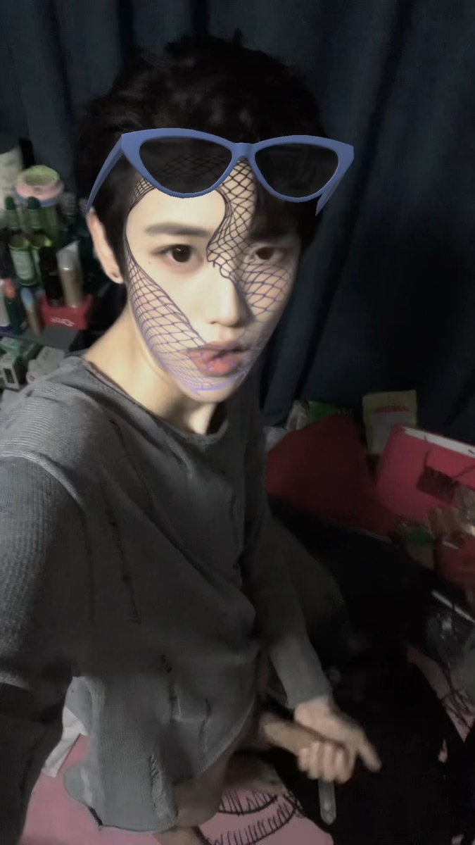 这个点才下班🥲什么时候暴富才能轮到我