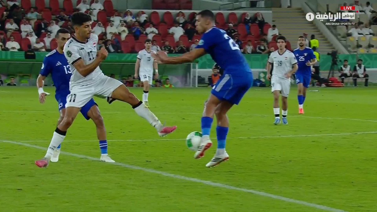 هاي اكيد رح تنحذف احمد قاسم ما لمس اللاعب الكويتي !!!!!