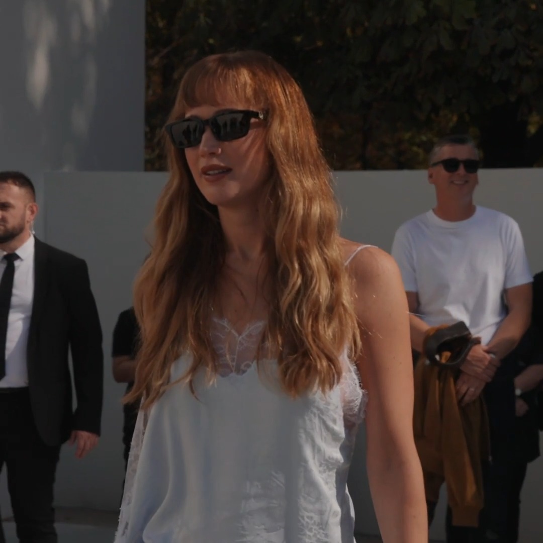 Jennifer Lawrence at the Dior Summer 2027 Women’s show. #DiorSummer27
