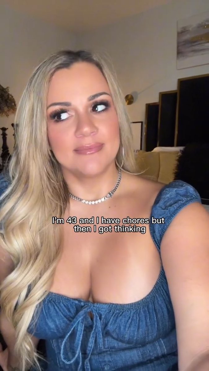 Sometimes I get kinda insecure, am I still fuckable? Can I still get a boyfriend? 🥺 #milf #fuck #sex #boyfriend #singlemom #explore
