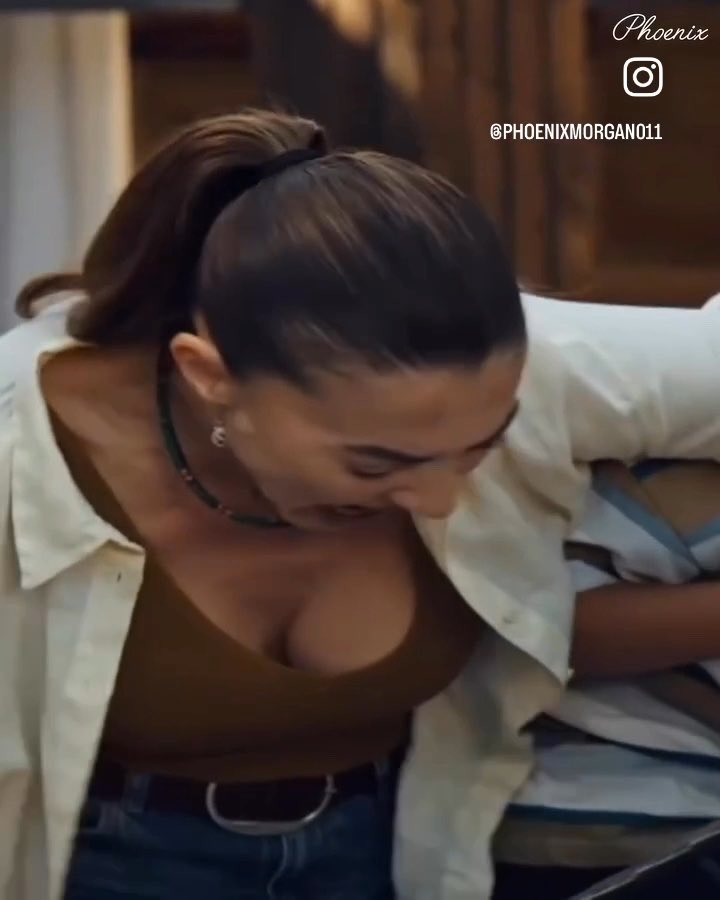 Burcu özberk