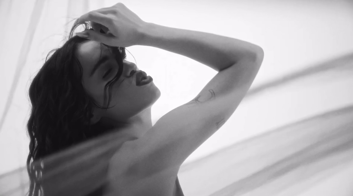quiero a lali presa por no habernos dado corazón perdido en la última fiesta del pop