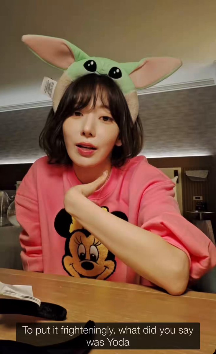 sakura is so deep into star wars im crying, eunchae didn’t know if sakura’s headband was yoda or grogu so she explained but then she starts talking about yoda like he’s was her close personal friend, it’s so serious for her 😭