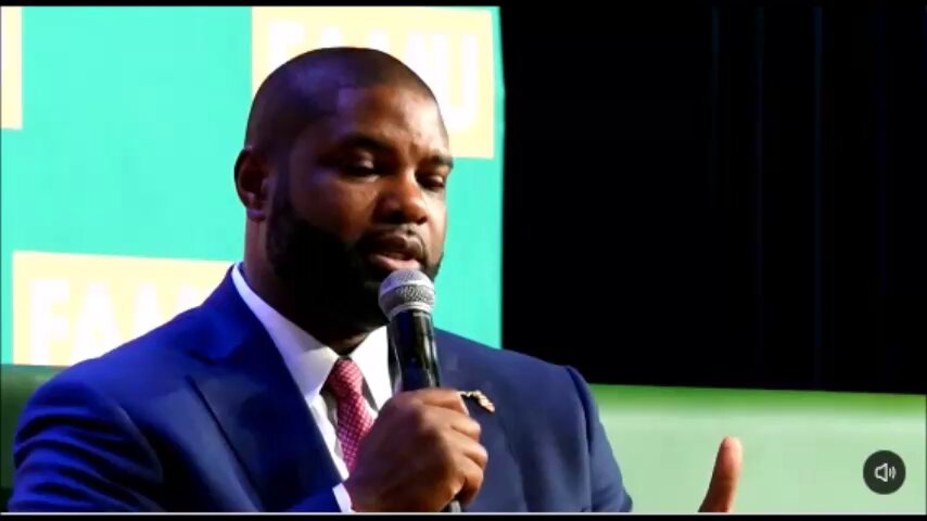 🤣🤣🤣 Booooiii Byron Donalds really thought he was saying something right here 🤣🤣🤣 "You could fool some of the people some of the the time"