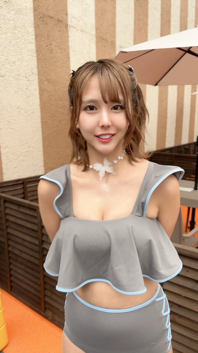 【突撃裏側キンマー‼️📸】 輝星ちゃん輝星【ステミレイツ】 突撃しました🙆♀️🎤 ファッションショー前にコメント頂きました💖応援してます〜〜💪📣 #近代麻雀水着祭2026 #いかなきゃキンマー