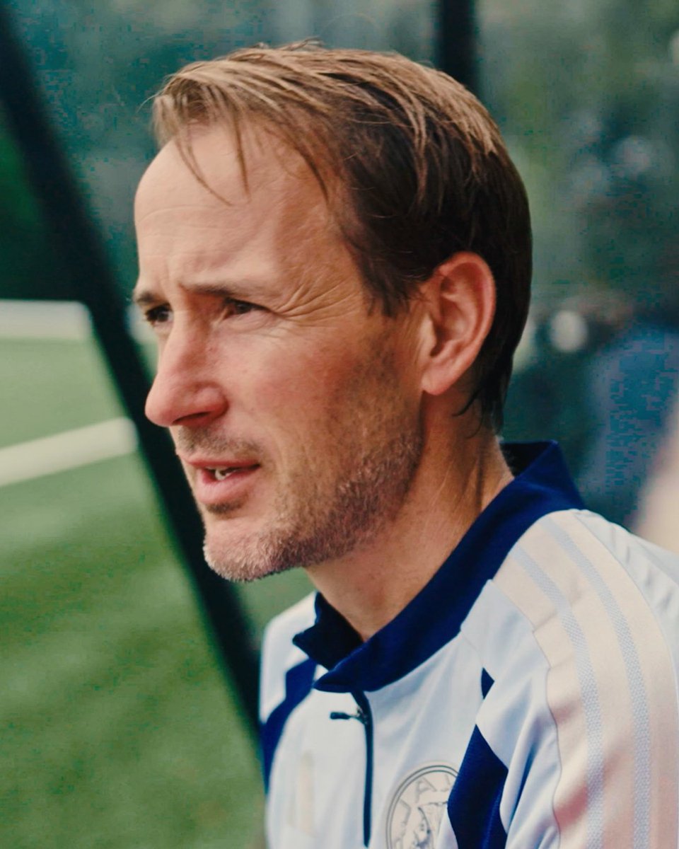 Passing on the Ajax way, Frank Korpershoek with Ajax Under-15s. #ForTheFuture
