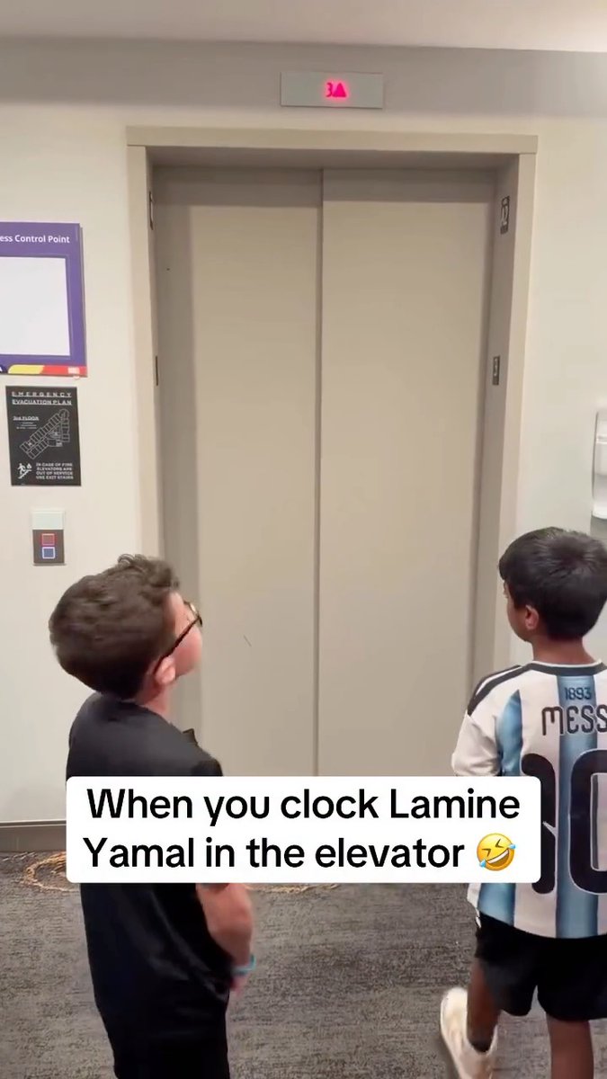 Lamine Yamal was trying to hide in the corner 😂 (via msk_sampath)