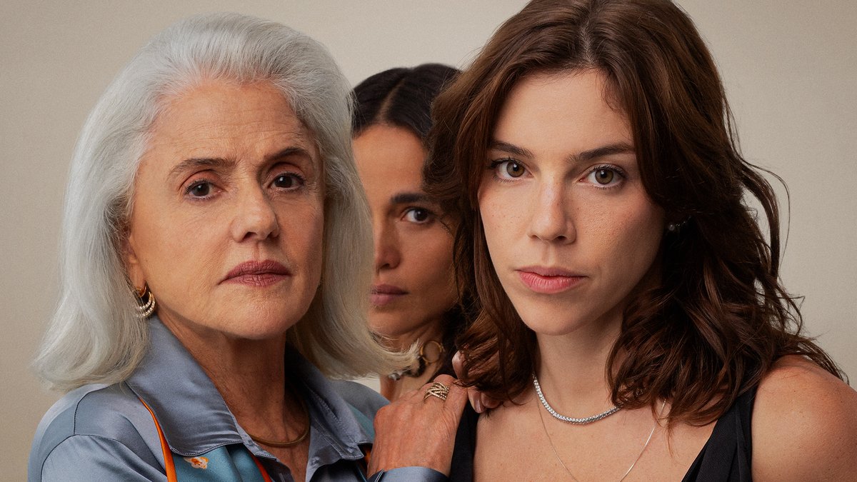 Mãe e filha numa relação prestes a explodir. Uma mulher misteriosa chega e é a faísca que faltava. TÁ LIBERADO FICAR OBCECADA? Dom de Iludir, nova série estrelada por Marieta Severo, Alice Wegmann e Nanda Costta, estreia dia 28 de outubro. 🎨